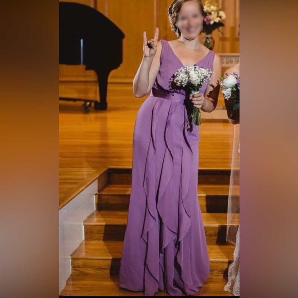 Vera Wang Lilac Bridesmaid’s dress size 8
